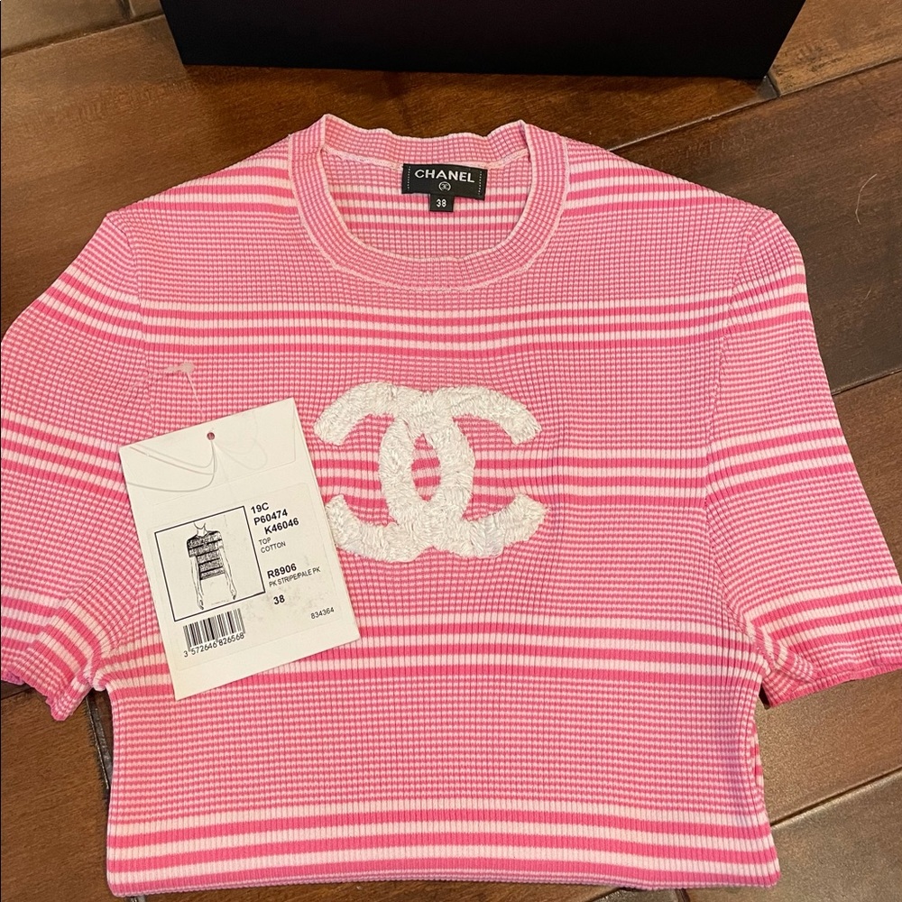 Chanel pink striped knit top. Sz38.